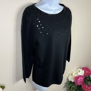 Elegant RUBY rd. SZ:L Black Sequin Women's Top has 3/4 sleeves Gently Used